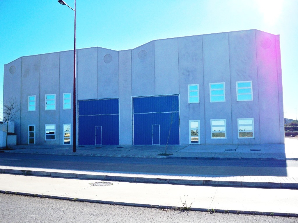 Alquiler y Venta de Naves Industriales en Los Camachos