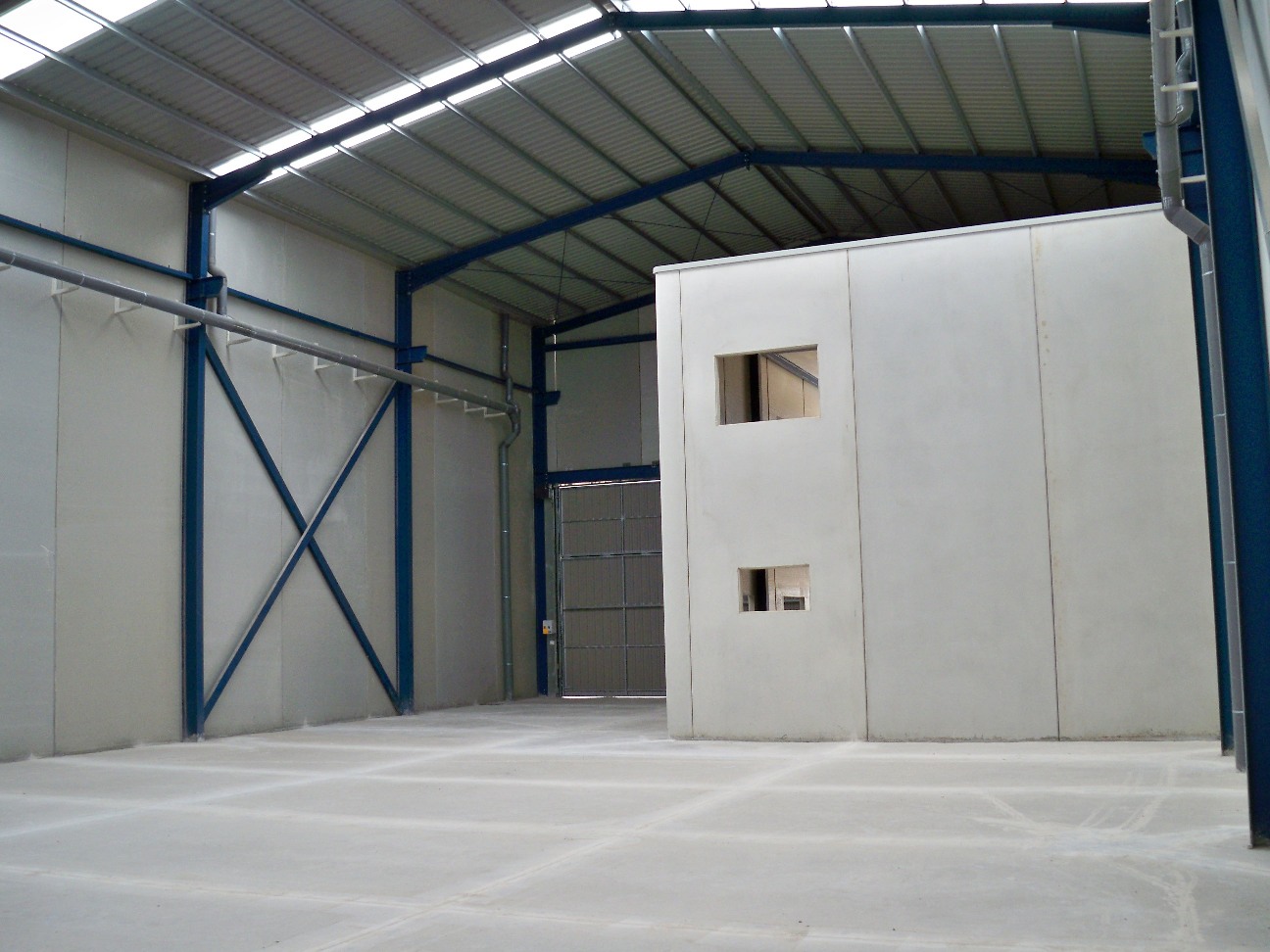 Alquiler y Venta de Naves Industriales en Los Camachos